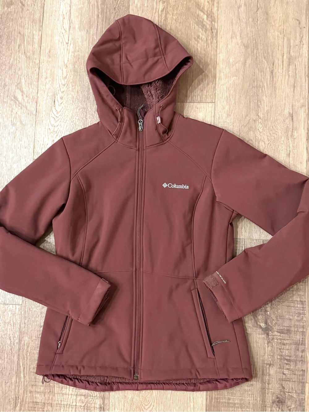 Columbia Omni-Wind Hooded Softshell Jacket Mauve Burgundy Women’s Medium